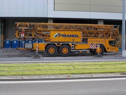 Mobile Crane